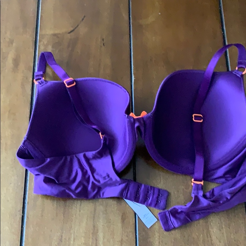 Bra - Picture 2 of 5